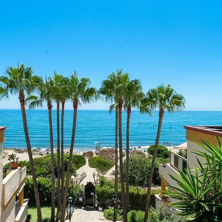 Sea Front ماربيا